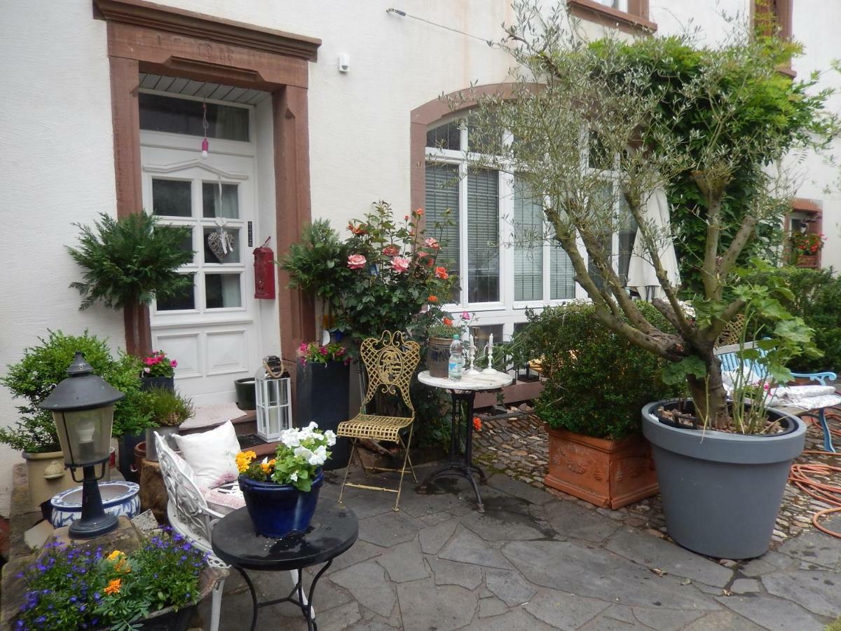 Apartment Altes Winzerhaus Osann-Monzel Exterior foto